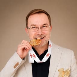 Александр Абесламидзе (Сандро)
